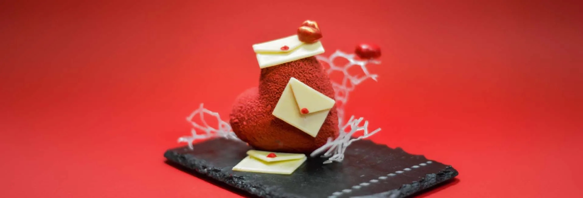 recipe image “Heart” Cheesecake with Blackcurrant Confit