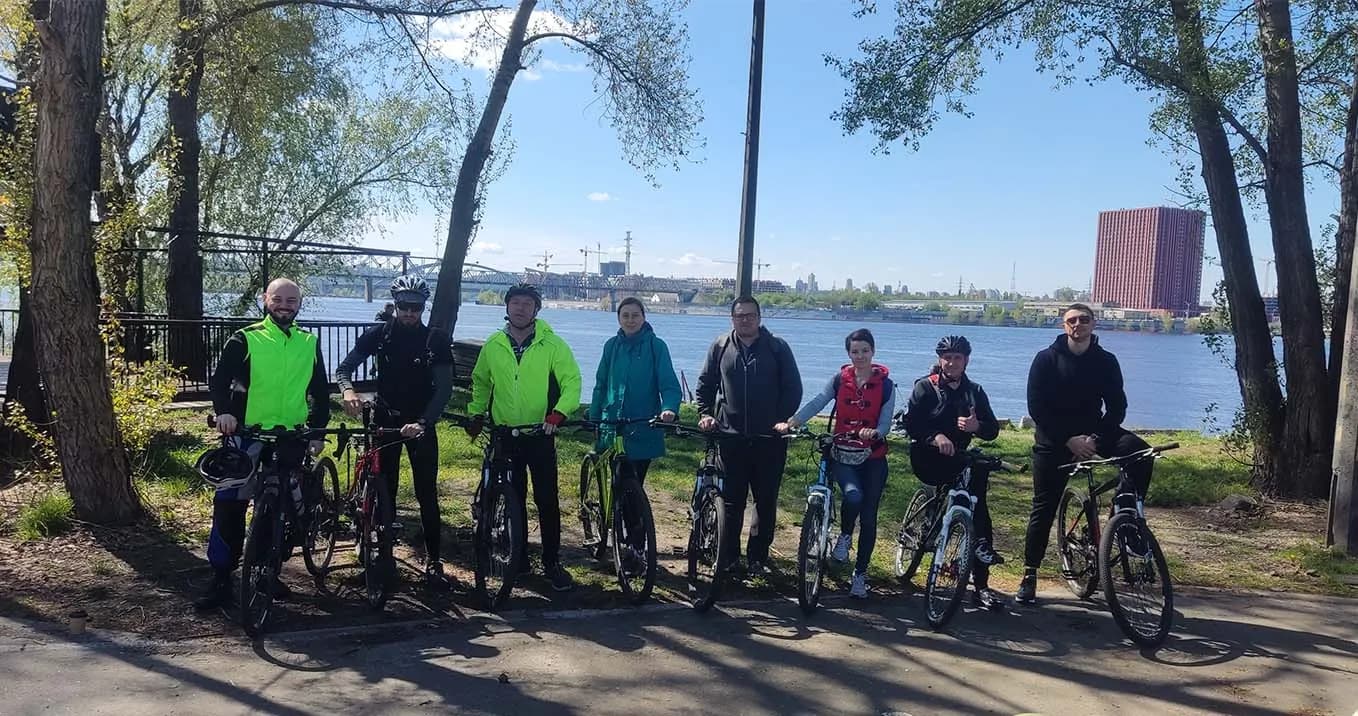 recipe image Unmatched Energy and Synergy: The Power of Outdoor Team Building